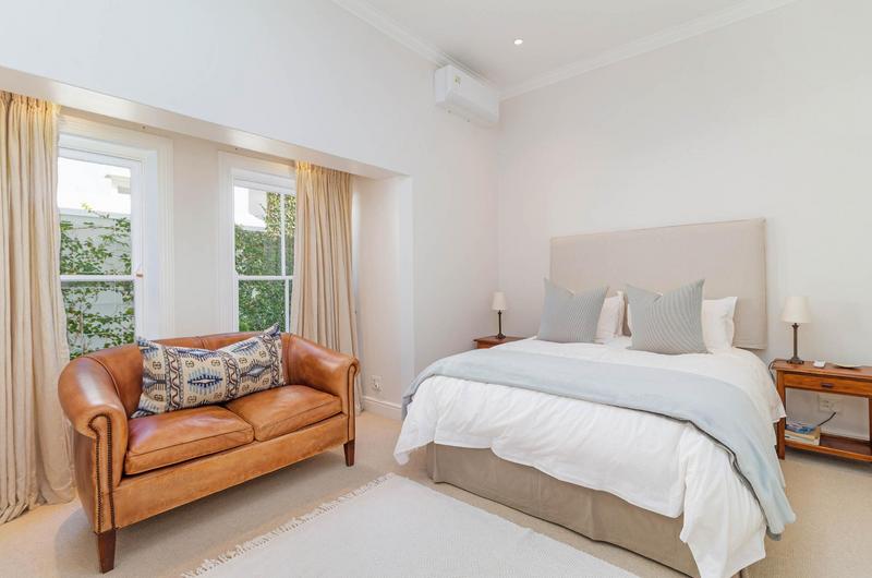 To Let 3 Bedroom Property for Rent in Steenberg Estate Western Cape